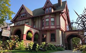 Innbuffalo Off Elmwood